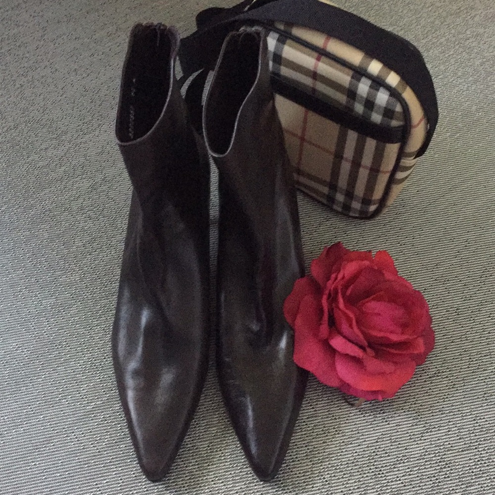Stuart Weitzman Booties
